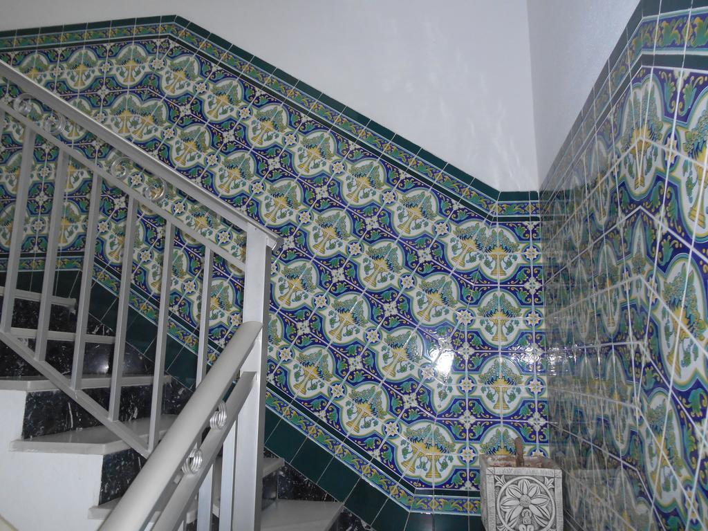 Hostal Paco Pepe โกนิล เด ลาฟรอนเตรา ภายนอก รูปภาพ